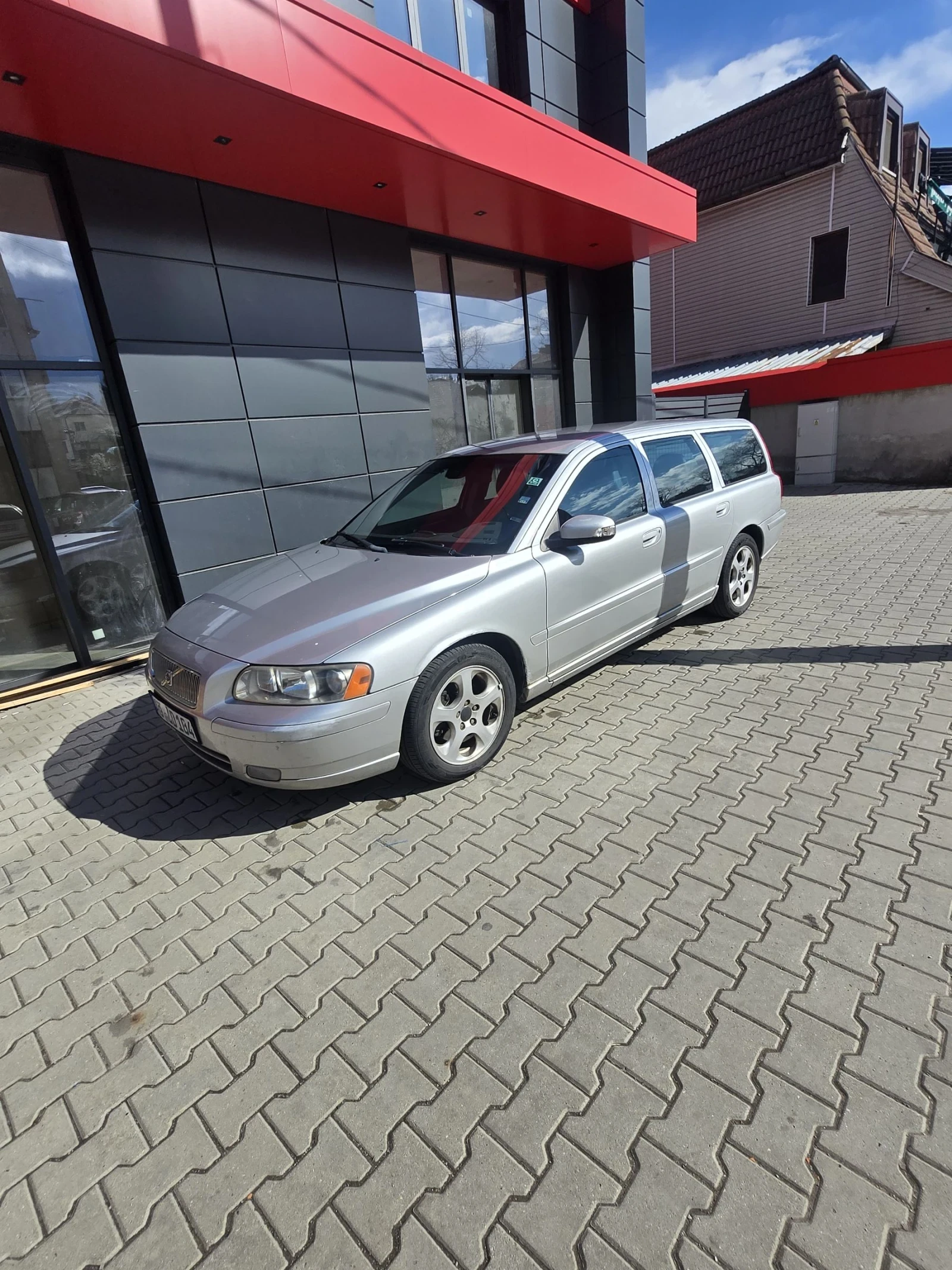 Volvo V70 2.4D 185к.с 6скорости  ПРОМОЦИЯ. , снимка 2 - Автомобили и джипове - 54071926