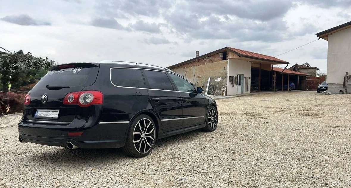 VW Passat 2.0 TDI, снимка 6 - Автомобили и джипове - 54478706