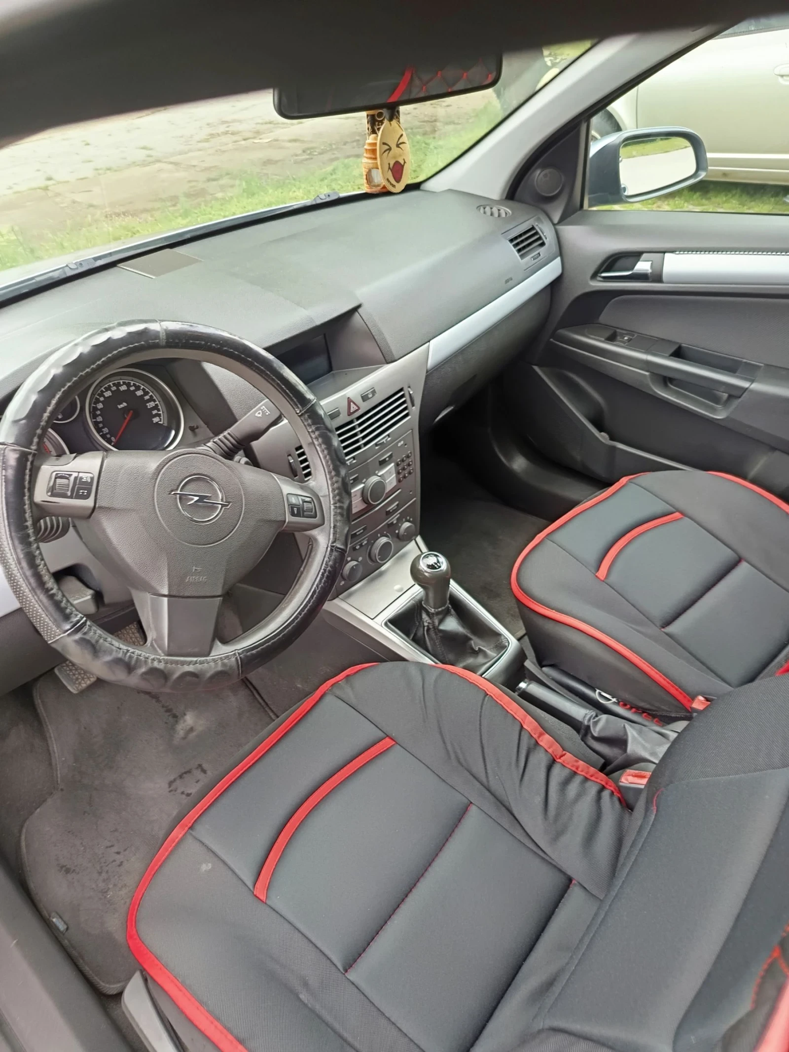 Opel Astra, снимка 2 - Автомобили и джипове - 54657333
