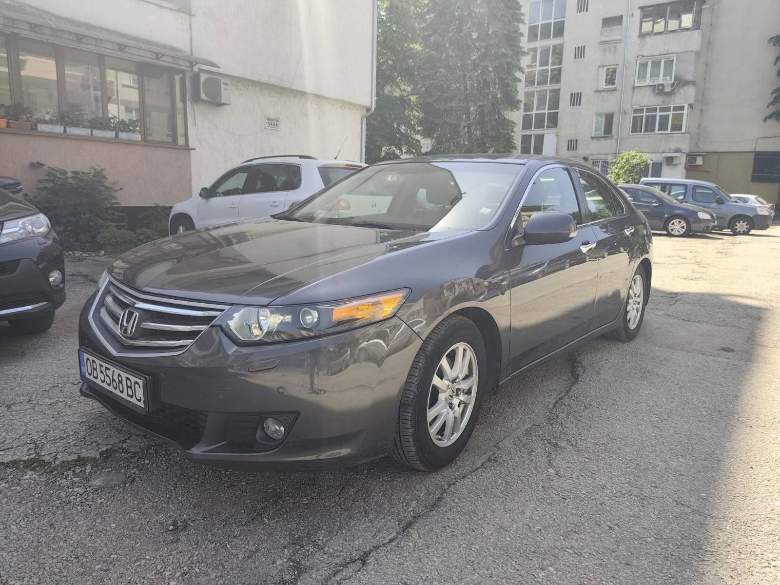 Honda Accord tdi, снимка 2 - Автомобили и джипове - 54704937