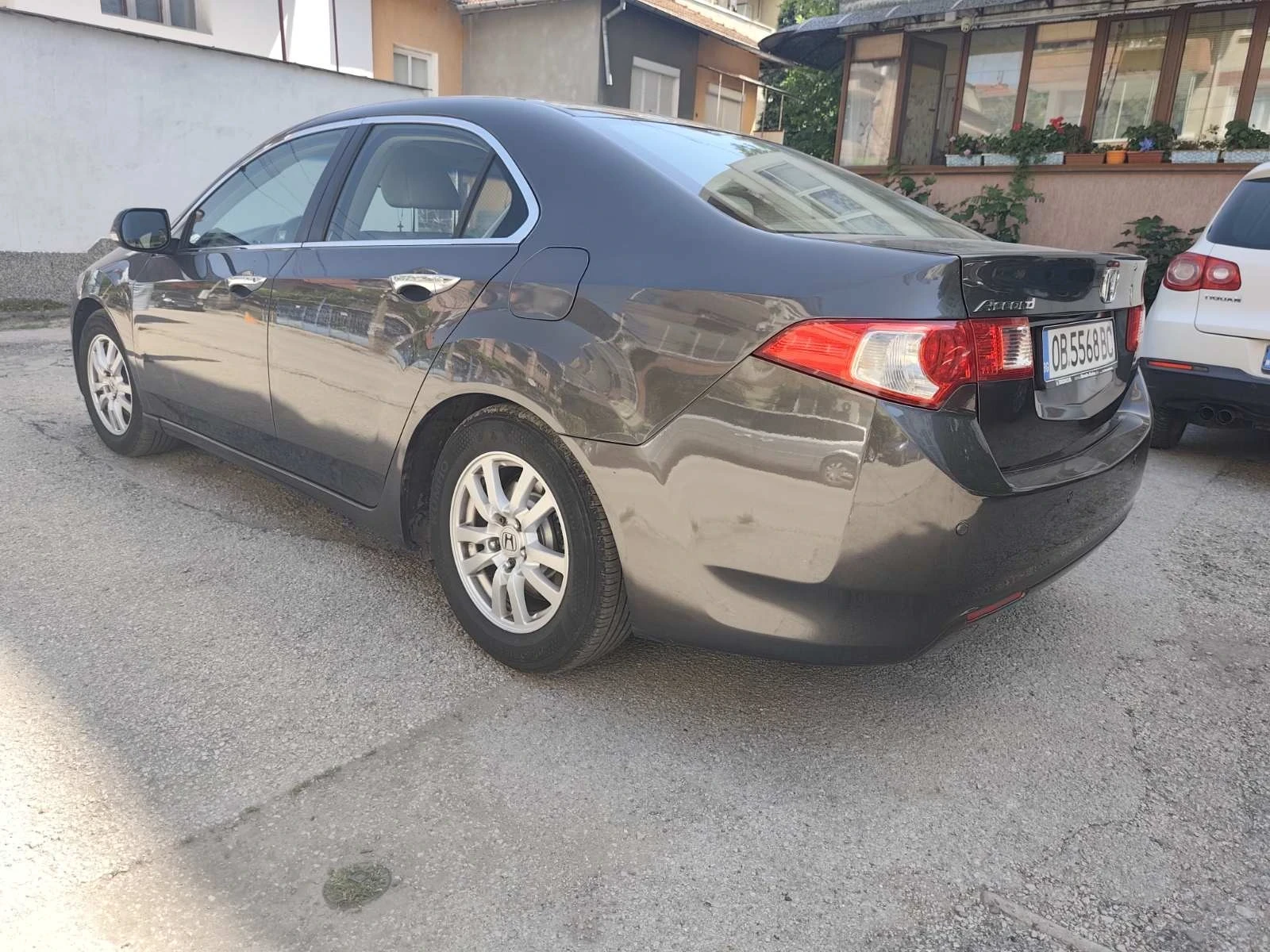 Honda Accord tdi, снимка 3 - Автомобили и джипове - 54704937