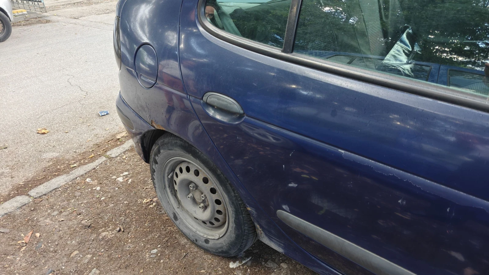 Renault Megane, снимка 12 - Автомобили и джипове - 54901415