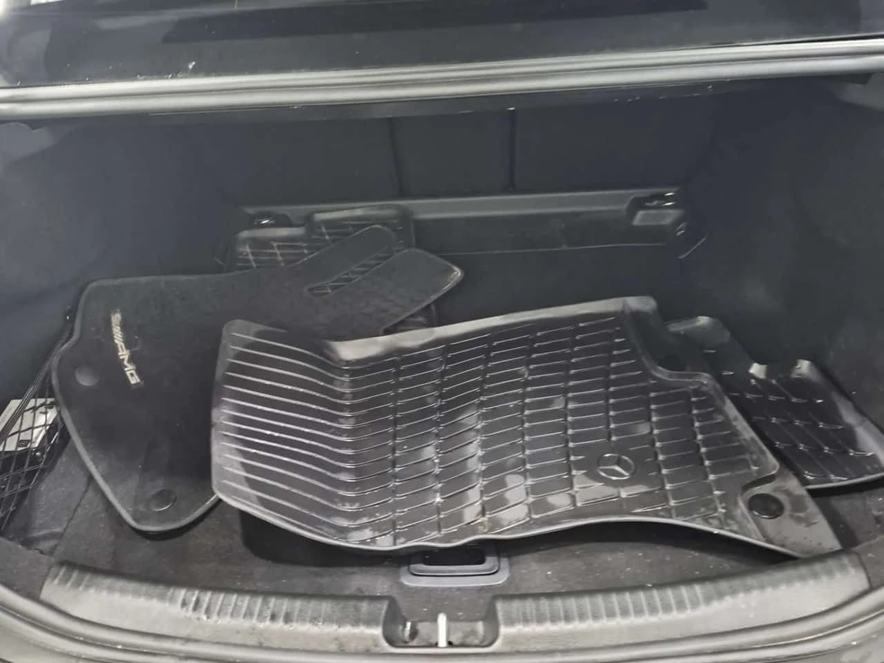 Mercedes-Benz C 43 AMG * 43 * АВТОКРЕДИТ БЕЗ ПЪРВОНАЧАЛНА ВНОСКА* , снимка 14 - Автомобили и джипове - 55309366