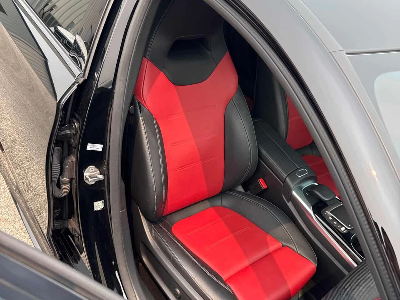 Mercedes-Benz A 35 * AMG * AERO PACK* ���������* 360 * ����/������*  | Mobile.bg � ����������� 13