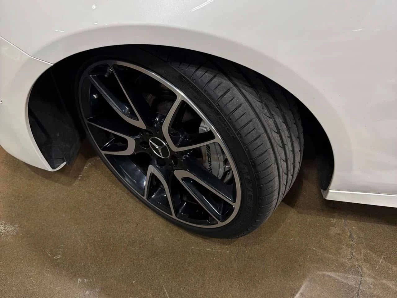 Mercedes-Benz E 53 AMG * CARFAX * ОПЦИЯ ЗА ФИНАНСИРАНЕ, снимка 7 - Автомобили и джипове - 55667977