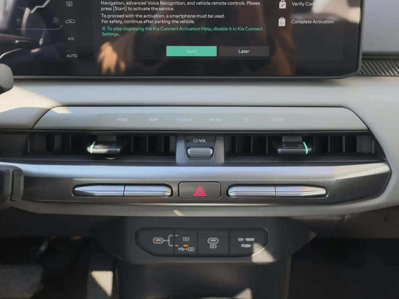 Kia EV4 Wind Premium, снимка 11 - Автомобили и джипове - 55755864
