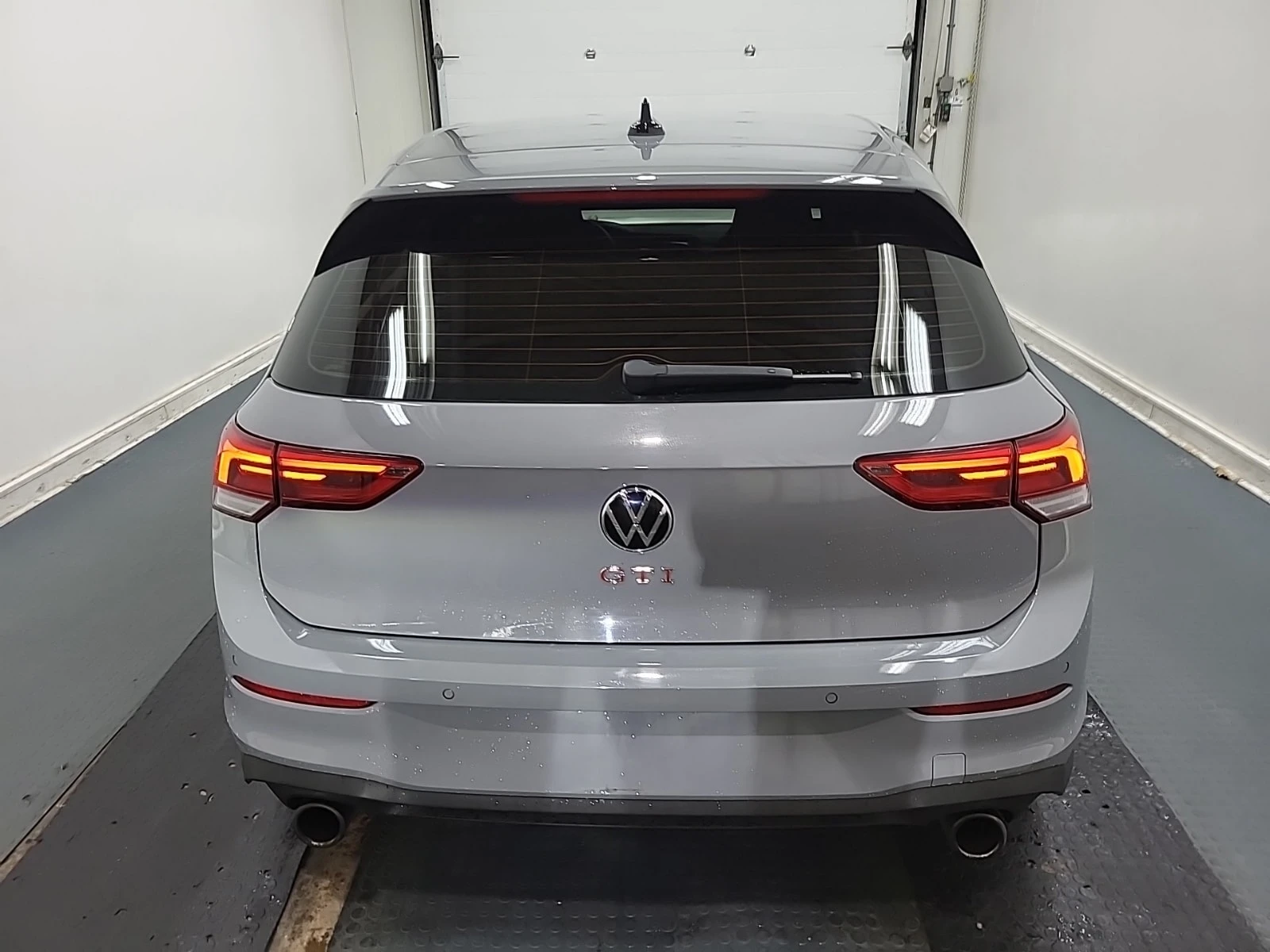 VW Golf GTI * AUTOBAHN * CARFAX * Един собственик * , снимка 4 - Автомобили и джипове - 55889669