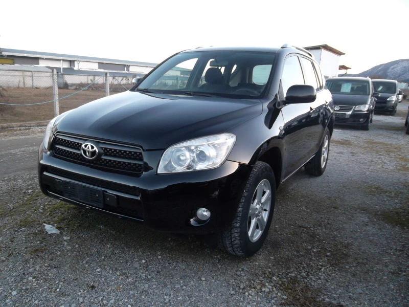 Toyota Rav4 2.2 D4D 136Hp, снимка 1 - Автомобили и джипове - 43997483