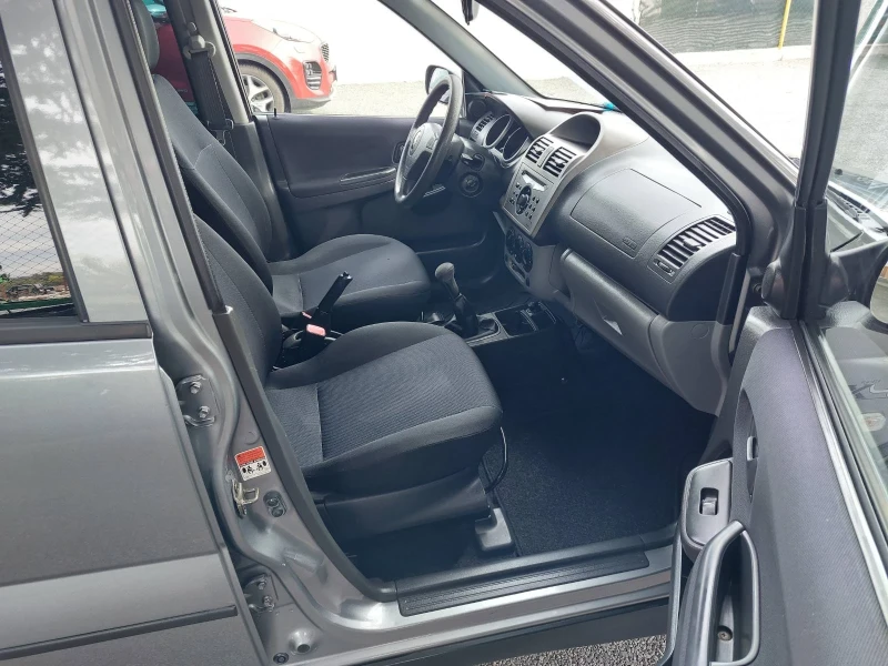 Suzuki Ignis 1.3i, VVT, снимка 3 - Автомобили и джипове - 47521150