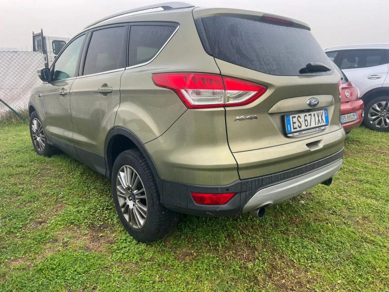 Ford Kuga 2.0d 4x4 163kc-Камера-Кожа-Подгрев-Топ-Navi, снимка 7 - Автомобили и джипове - 48293059