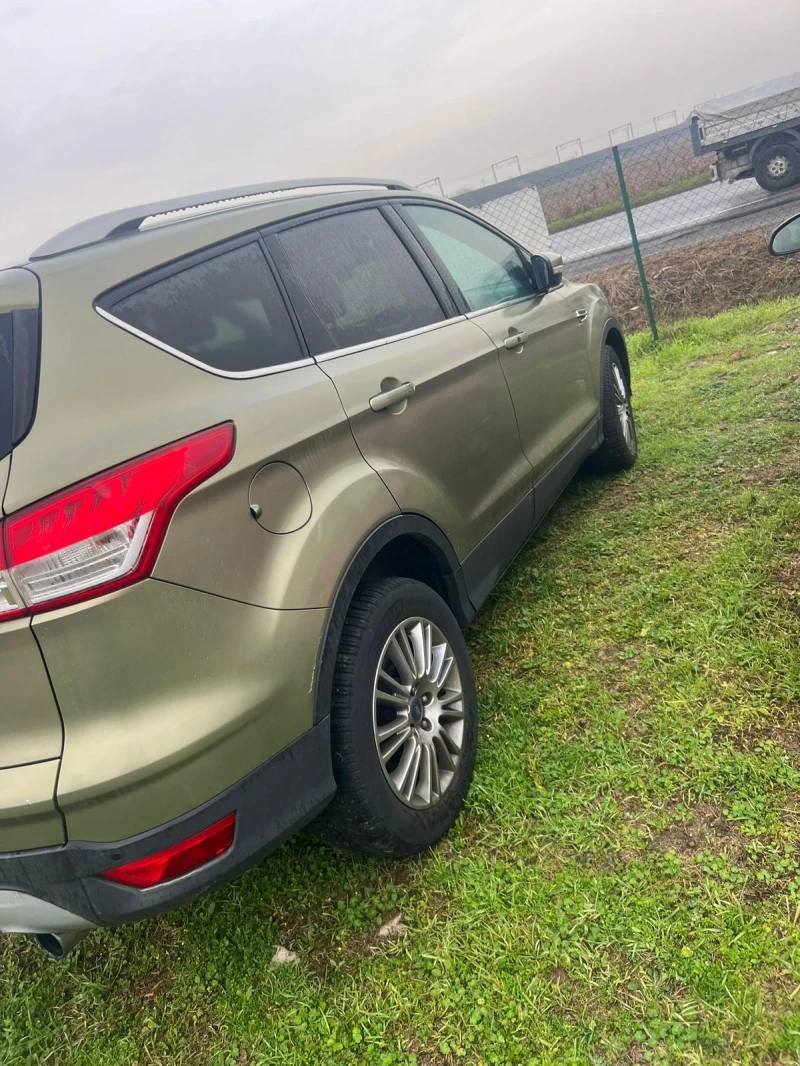 Ford Kuga 2.0d 4x4 163kc-Камера-Кожа-Подгрев-Топ-Navi, снимка 10 - Автомобили и джипове - 48293059