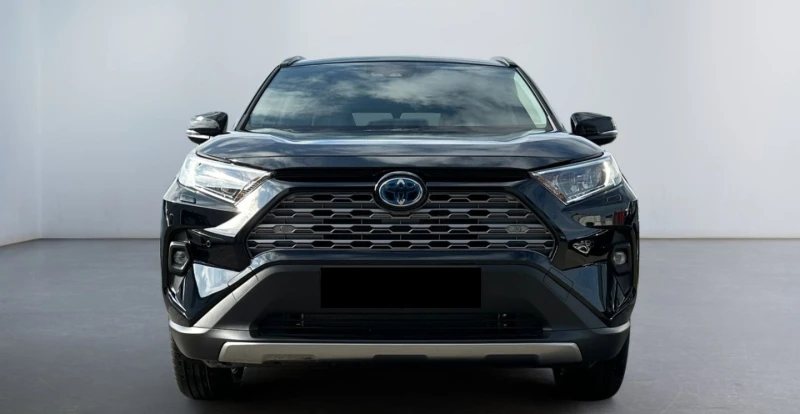 Toyota Rav4 2.5 4&#215;4 Hybrid = Team Deutschland= Гаранция, снимка 2 - Автомобили и джипове - 49113628