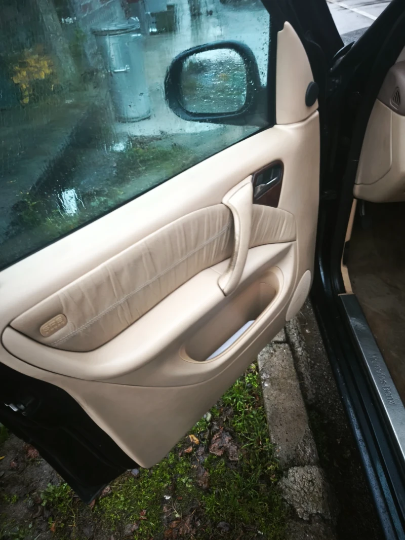 Mercedes-Benz ML 320, снимка 7 - Автомобили и джипове - 52325542