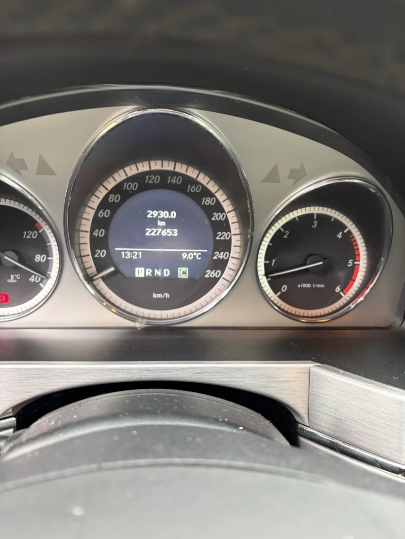 Mercedes-Benz GLK, снимка 9 - Автомобили и джипове - 52875140