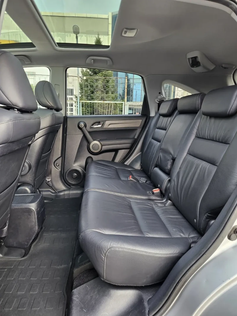 Honda Cr-v 2.0i-VTEC 4x4 Facelift Panorama  , снимка 12 - Автомобили и джипове - 52923613