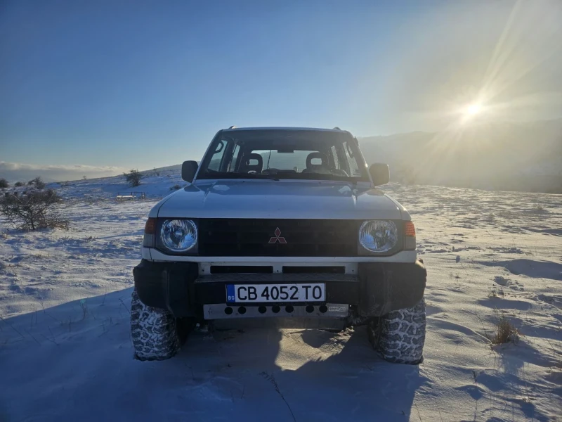 Mitsubishi Pajero, снимка 3 - Автомобили и джипове - 52942617