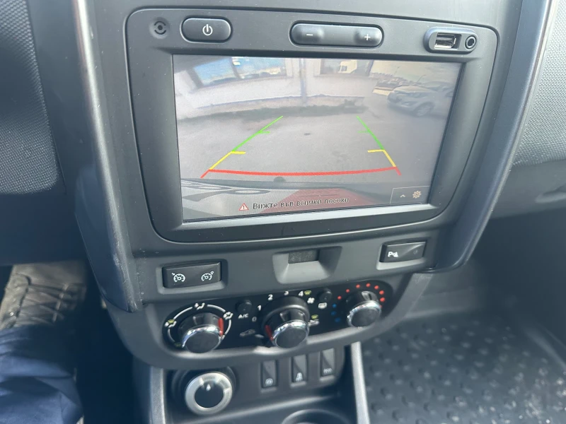 Dacia Duster 1.2tce, снимка 5 - Автомобили и джипове - 53043305