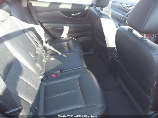 Nissan Rogue SL, снимка 10 - Автомобили и джипове - 49124747