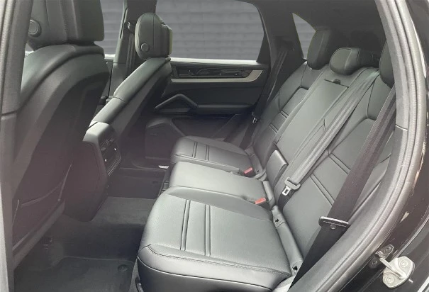 Porsche Cayenne E-Hybrid = Panorama = Гаранция, снимка 12 - Автомобили и джипове - 52929492