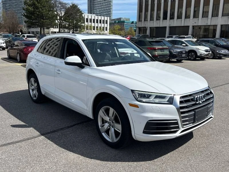 Audi Q5 * TECHNIK * ПРЕДСТАВИТЕЛСТВО * 360 * PANO * DIGITA, снимка 2 - Автомобили и джипове - 54742358