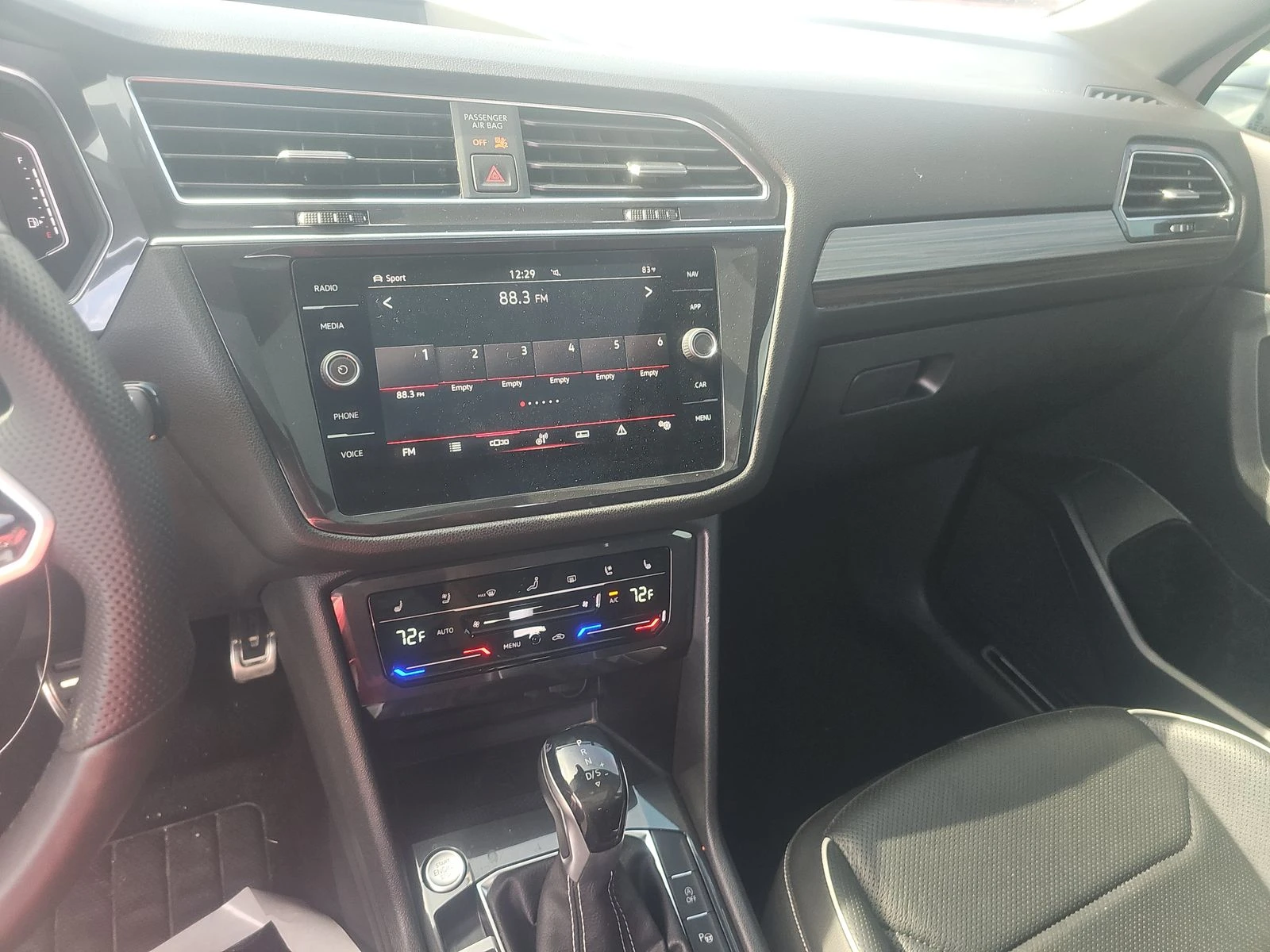 VW Tiguan SEL R-Line - изображение 9