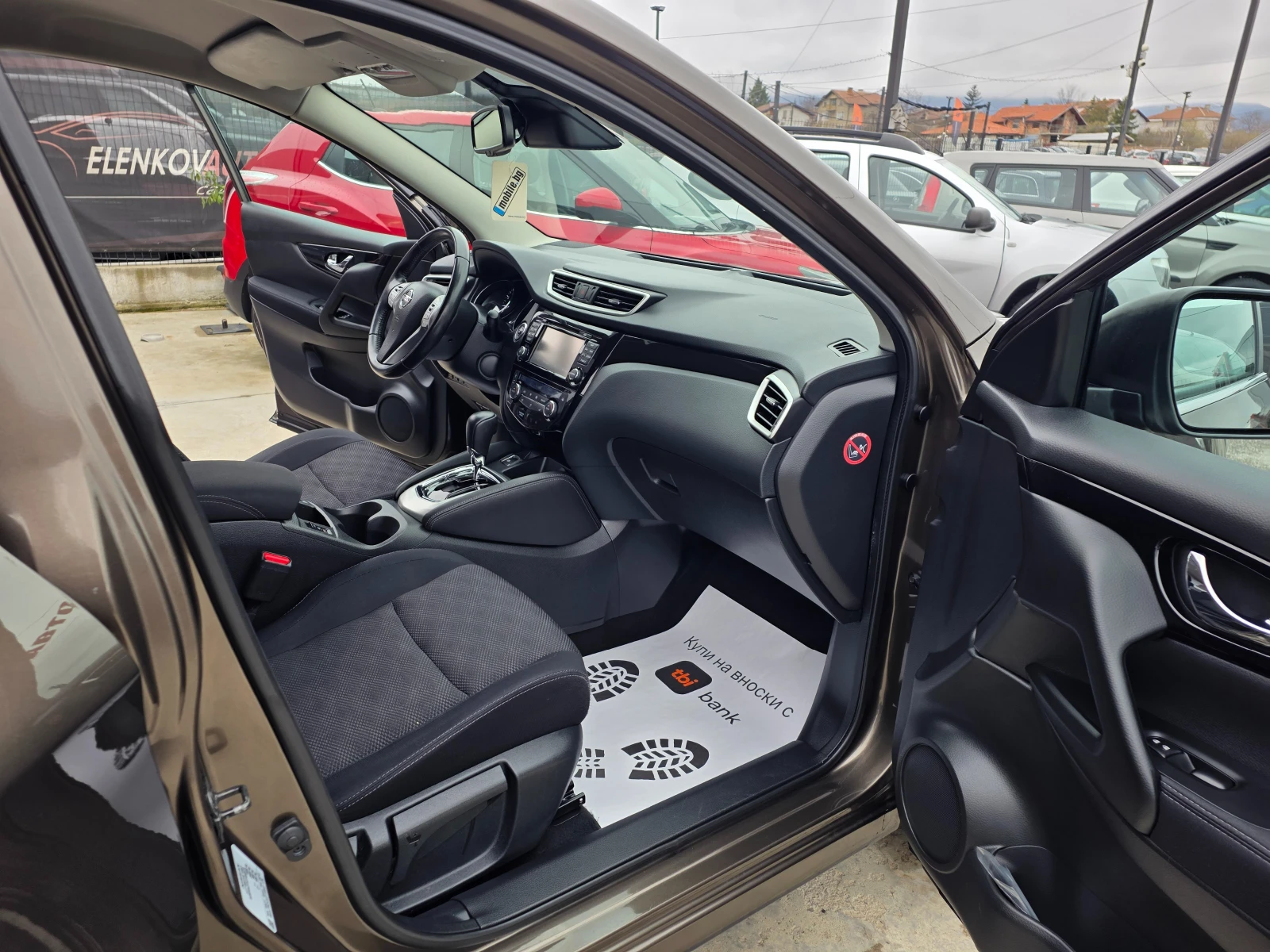 Nissan Qashqai !!!87886км 1.2I-116к.с EURO 6d-АВТОМАТИК-ШВЕЙЦАРИЯ, снимка 14 - Автомобили и джипове - 54032771