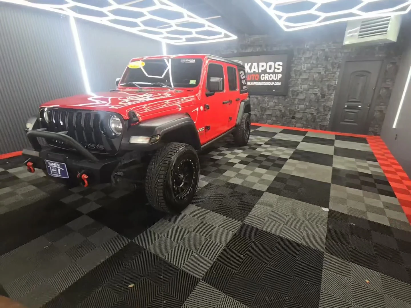 Jeep Wrangler Unlimited Sport S, снимка 4 - Автомобили и джипове - 54942795