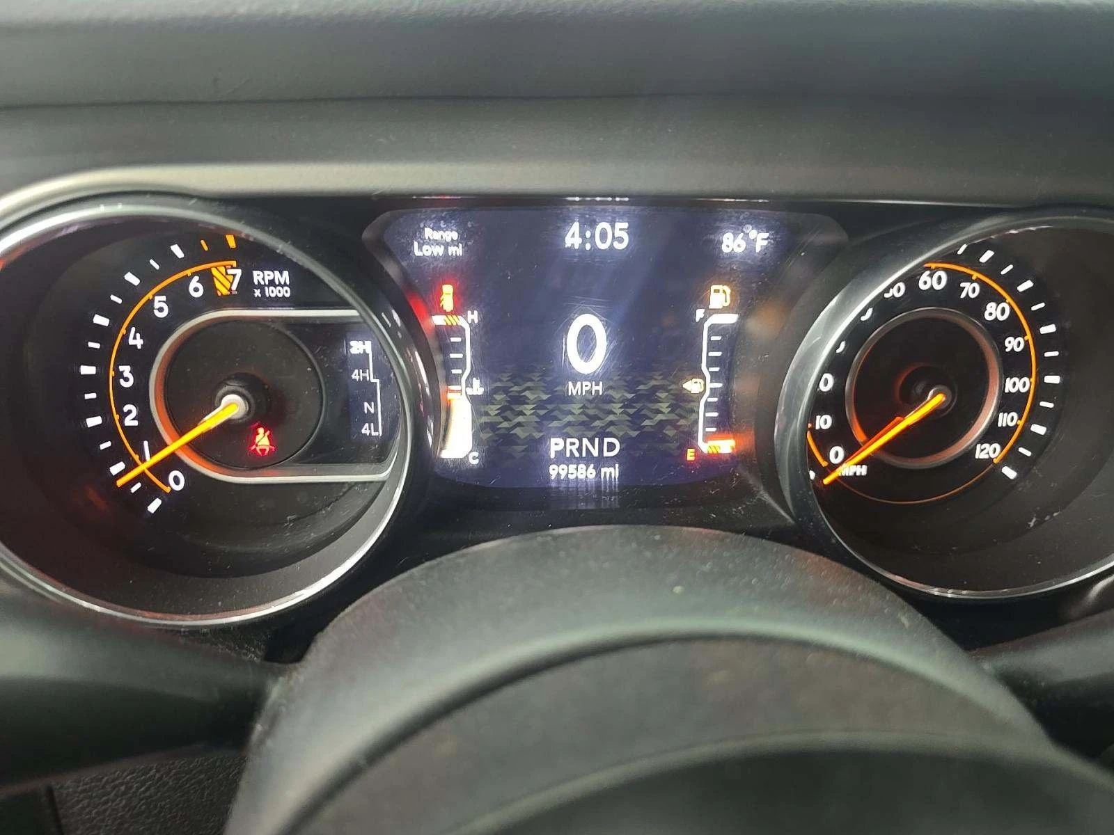 Jeep Wrangler Unlimited Sport S, снимка 9 - Автомобили и джипове - 54942795