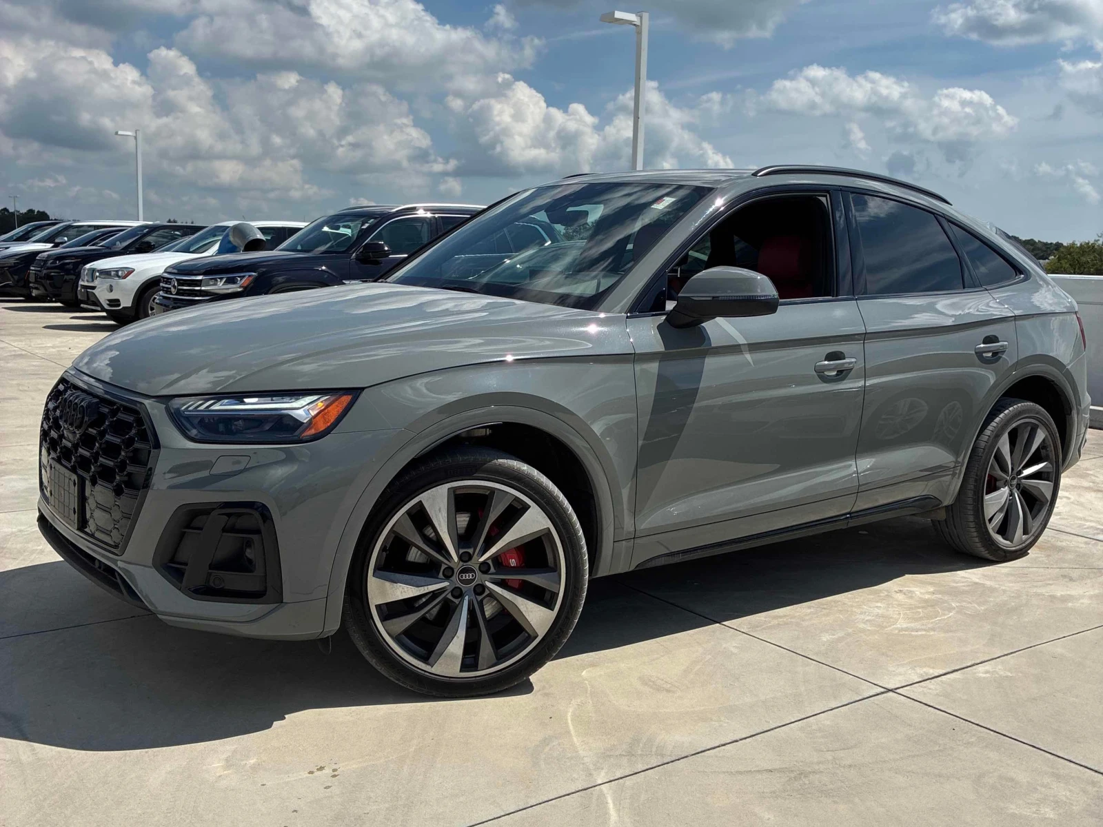 Audi SQ5 * Technik * CARFAX * ЦЕНА ДО БГ, снимка 2 - Автомобили и джипове - 55875680