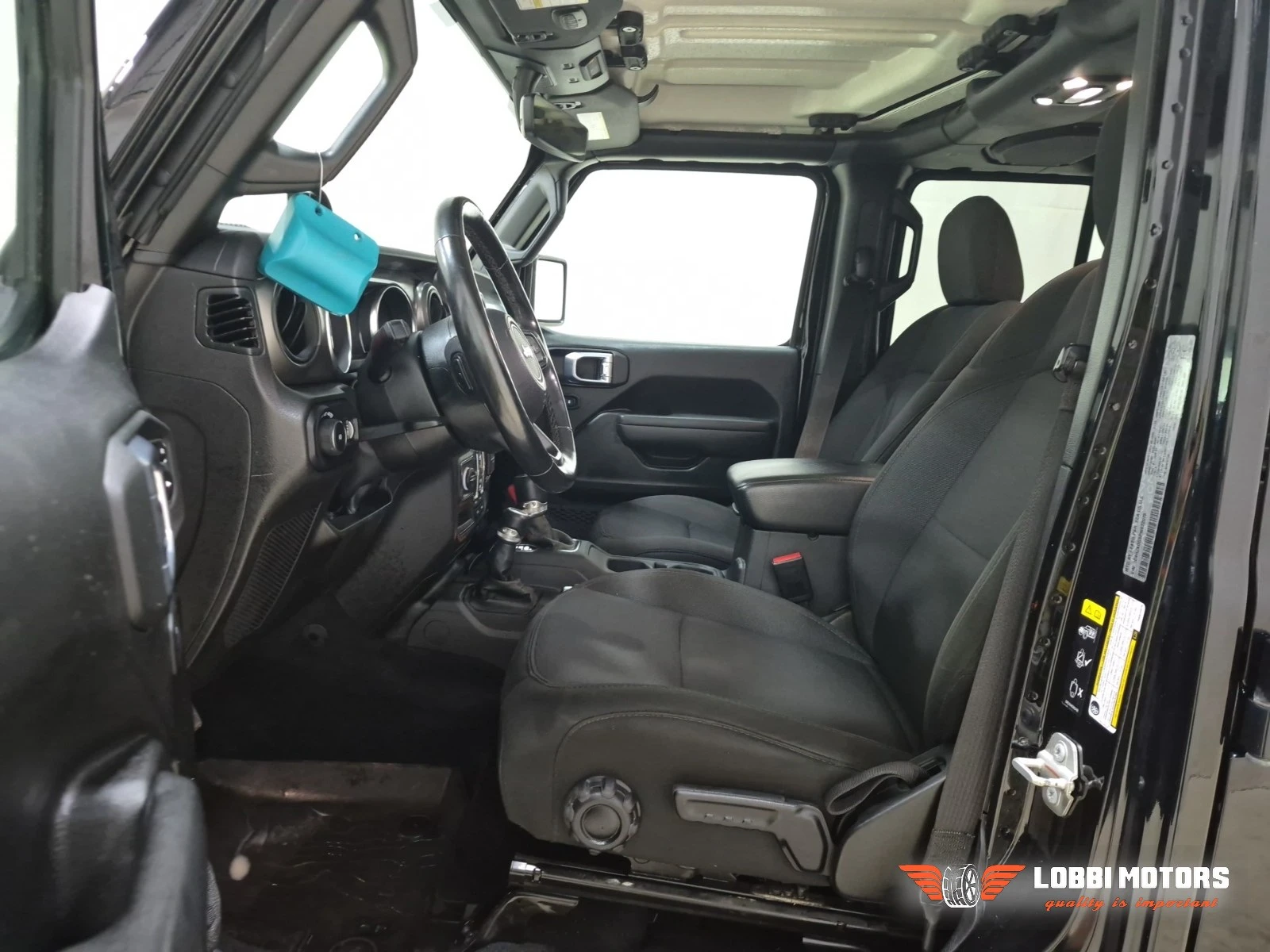 Jeep Wrangler, снимка 5 - Автомобили и джипове - 55955725