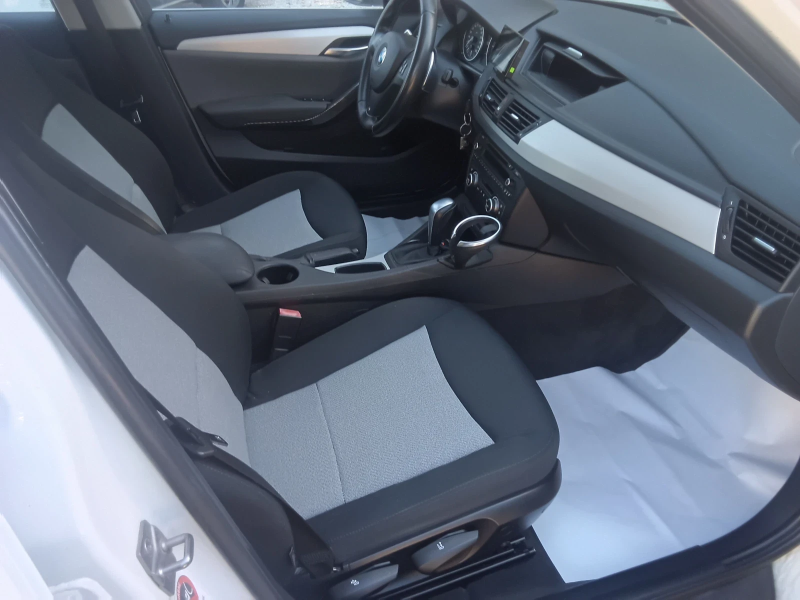 BMW X1 2.3 d 204 ks, снимка 9 - Автомобили и джипове - 55990657