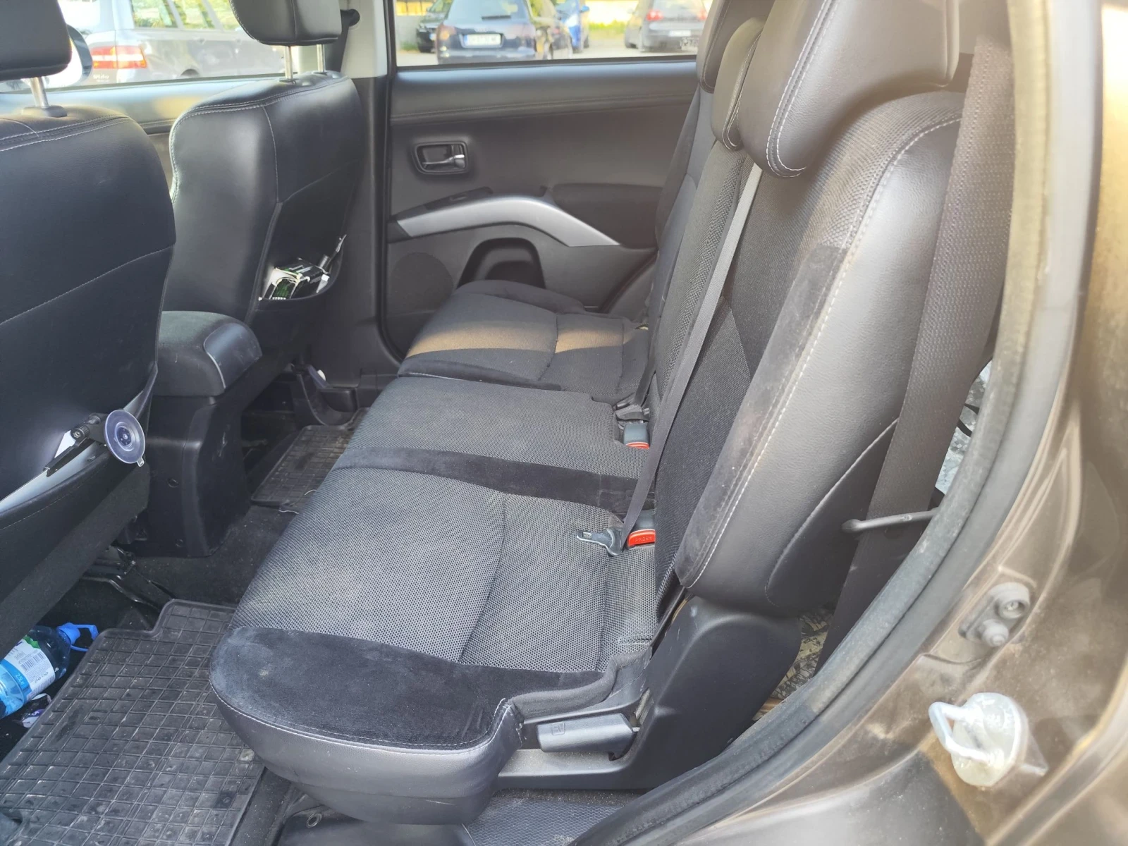 Mitsubishi Outlander 2.2 Швейцария, снимка 9 - Автомобили и джипове - 56057791