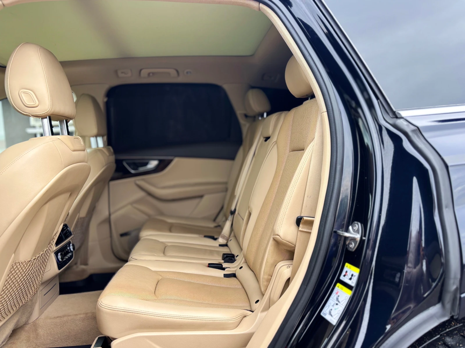 Audi Q7 Quattro, снимка 15 - Автомобили и джипове - 56256156