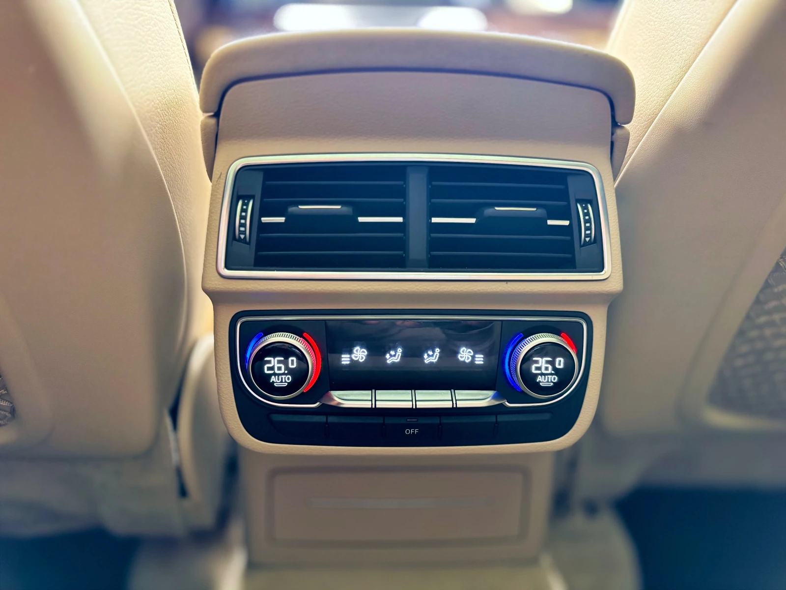 Audi Q7 Quattro, снимка 14 - Автомобили и джипове - 56256156