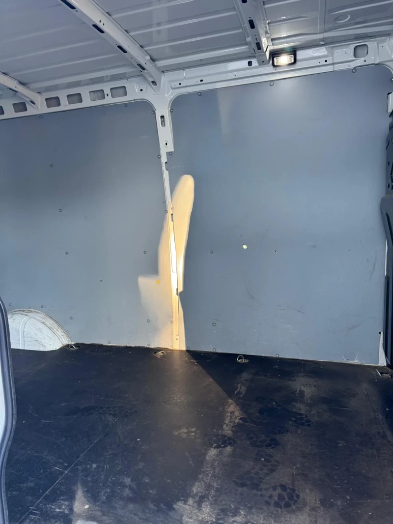 Iveco Daily 35s18* MAXI* КЛИМАТРОНИК* ШВЕЙЦАРИЯ* , снимка 12 - Бусове и автобуси - 53295596