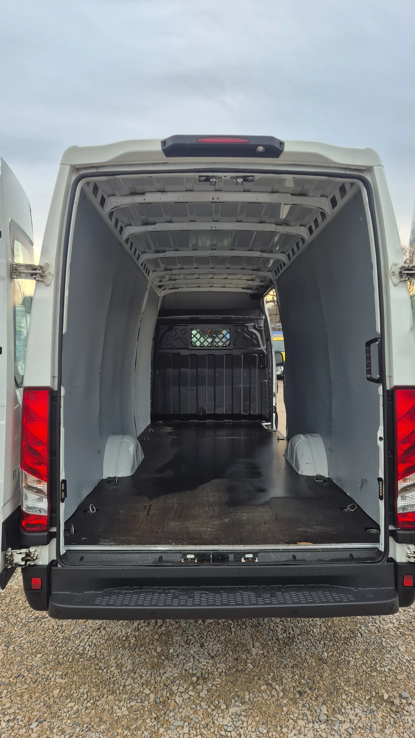 Iveco Daily 35s18* MAXI* �����������* ���������*  | Mobile.bg � ����������� 8