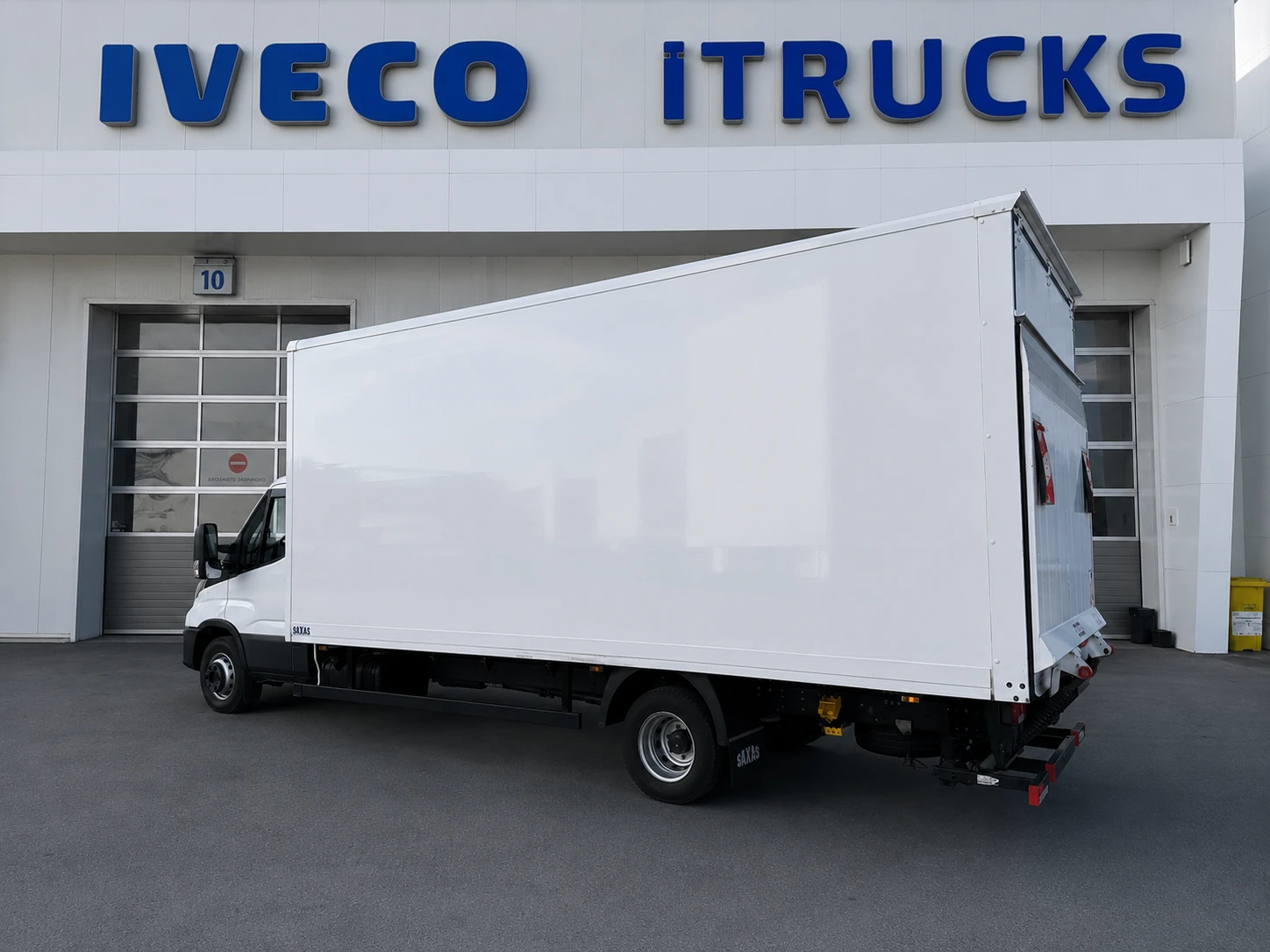 Iveco Daily 70C18HA8/P | До 3г. Гаранция | 1000кг. падащ борд, снимка 3 - Бусове и автобуси - 54922309