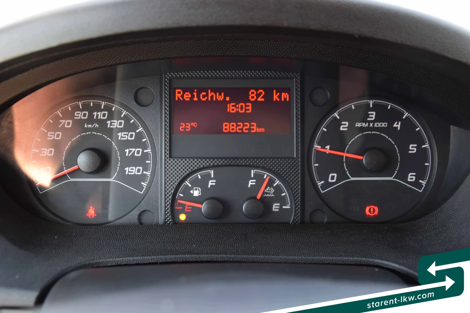 Peugeot Boxer VAN26014, снимка 16 - Бусове и автобуси - 55096559