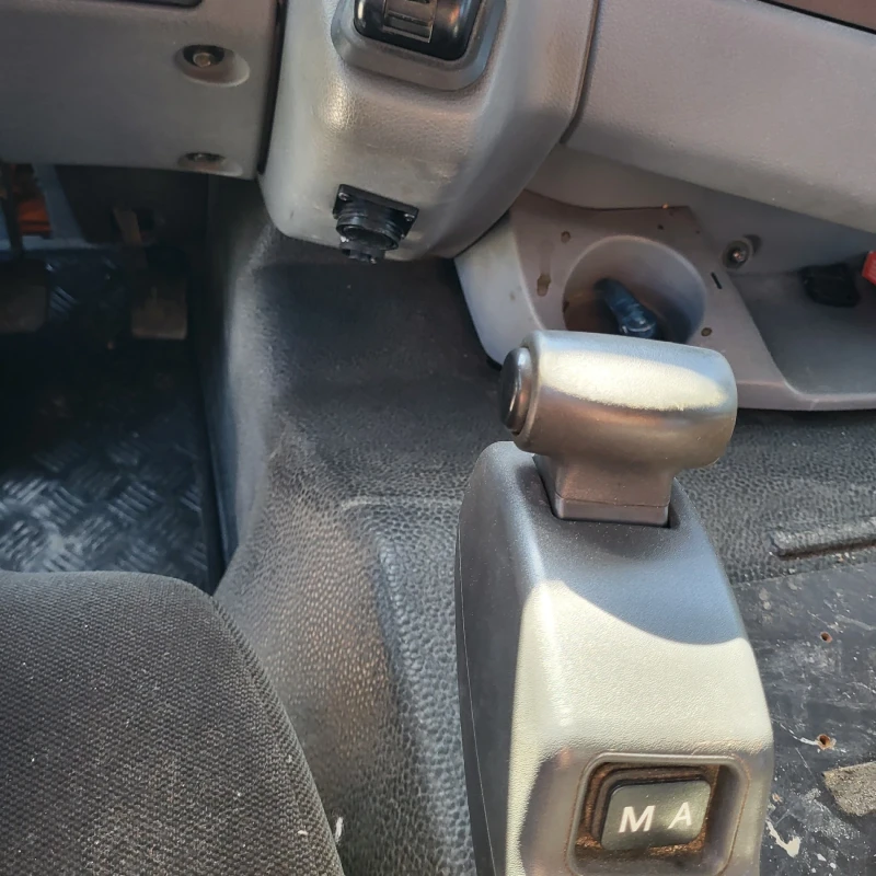 Mercedes-Benz Actros 18.32 4x4 самосвал ...нов внос, снимка 11 - Камиони - 52320918