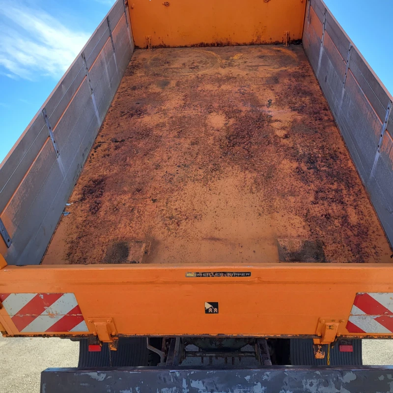 Mercedes-Benz Actros 18.32 4x4 самосвал ...нов внос, снимка 5 - Камиони - 52320918