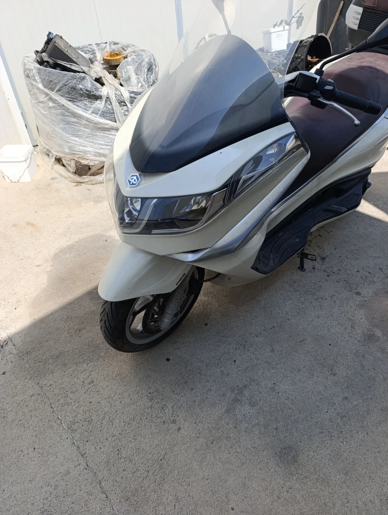 Piaggio X10, снимка 2 - Мотоциклети и мототехника - 52461693
