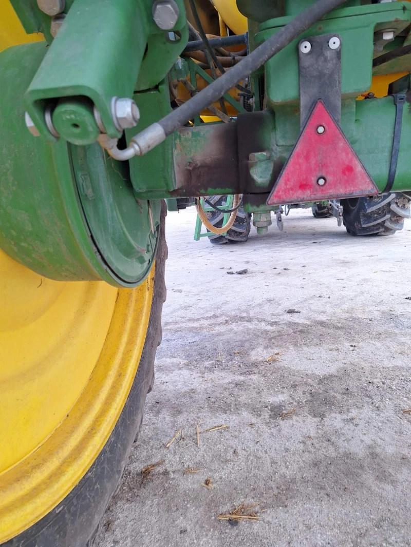 Пръскачка Друга марка John Deere 832, снимка 11 - Селскостопанска техника - 52739259