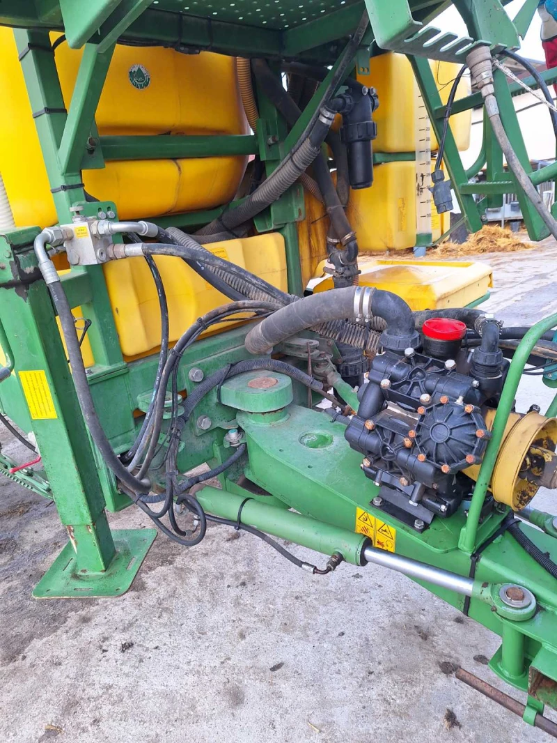 Пръскачка Друга марка John Deere 832, снимка 8 - Селскостопанска техника - 52739259