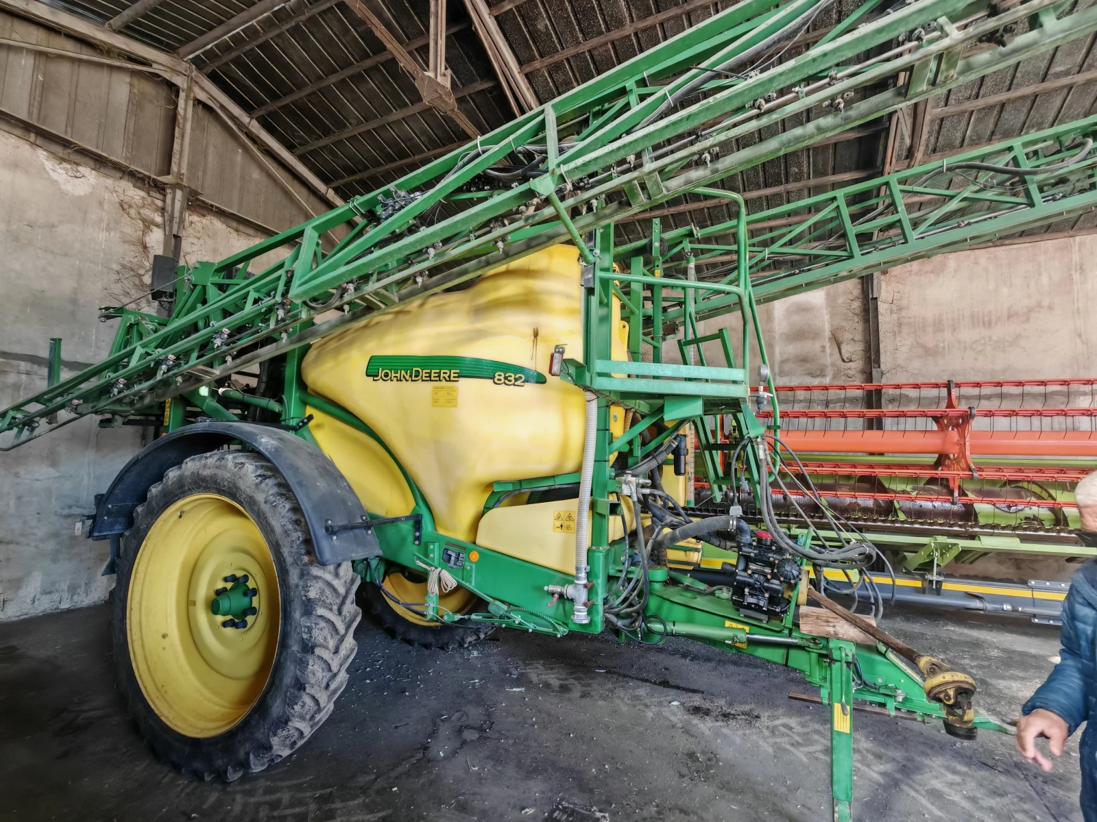 Пръскачка Друга марка John Deere 832, снимка 1