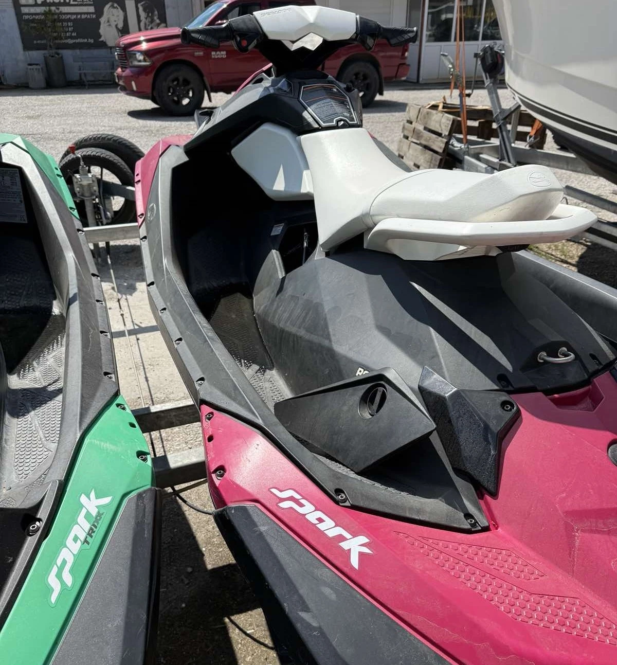 Джет Bombardier Sea Doo SPARK - изображение 3