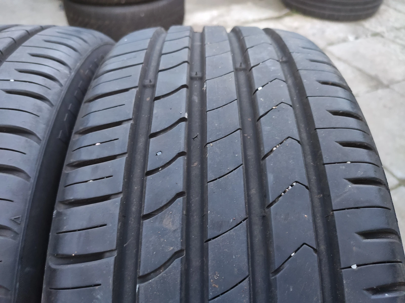  215/45R17 | Mobile.bg   1