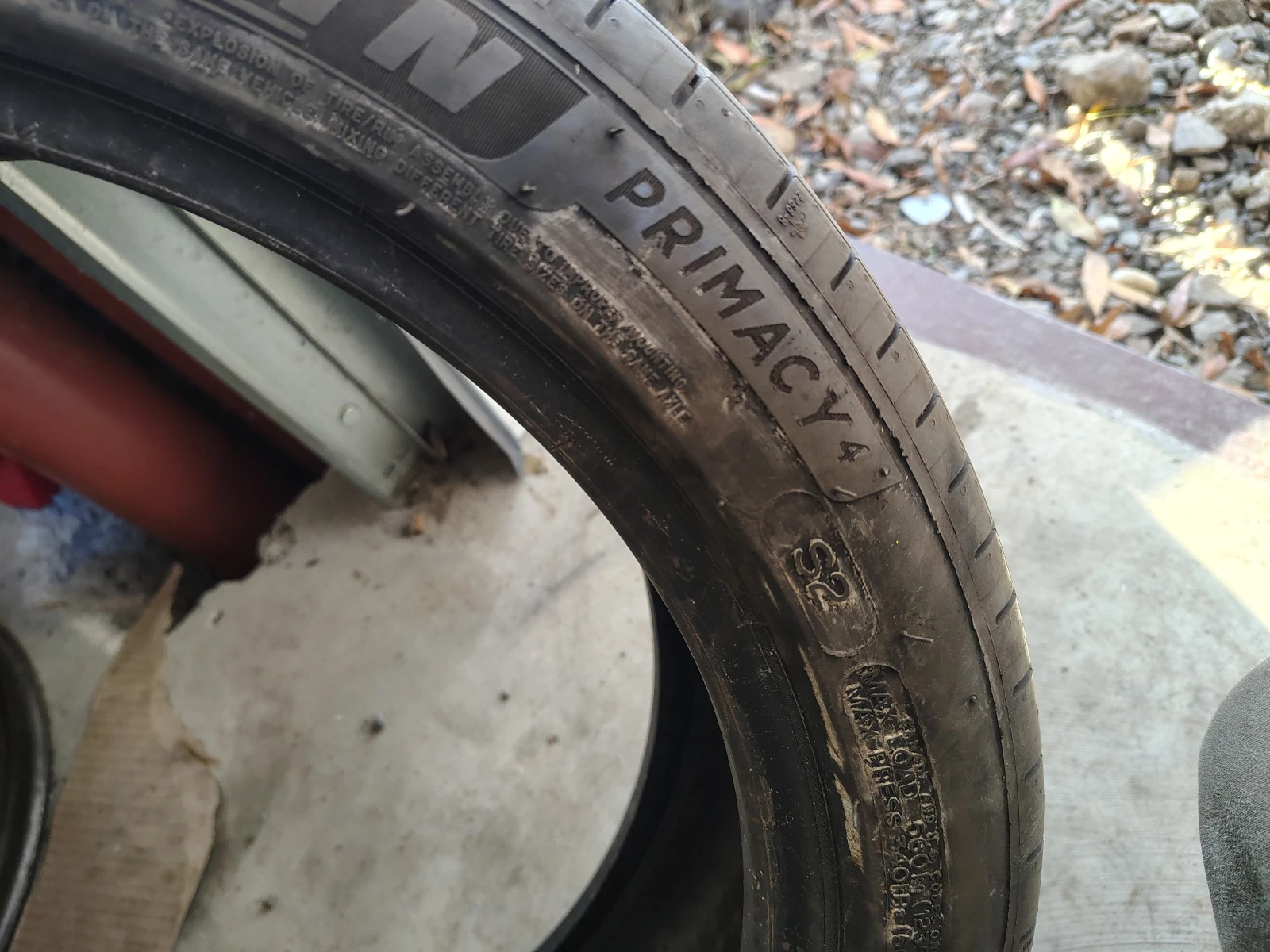 Гуми Летни 205/45R17, снимка 7 - Гуми и джанти - 53716076