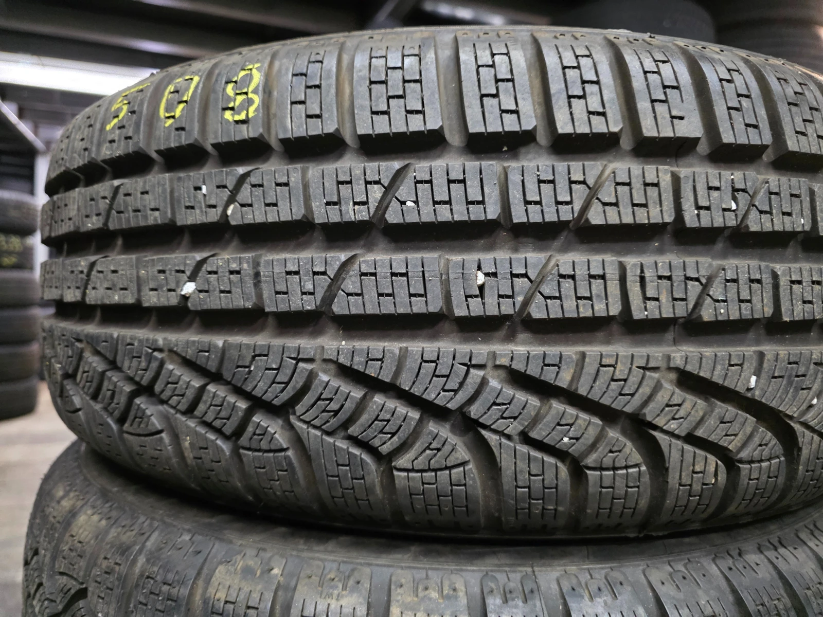 Гуми Зимни 205/55R16