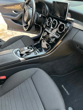 Mercedes-Benz C 220, снимка 6