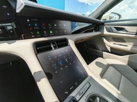 Porsche Taycan turbo Cross Turismo Porsche Гаранция 2027г, снимка 12